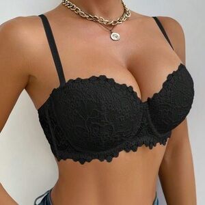 🌸Elegant Black Lace Push-up Bra🖤